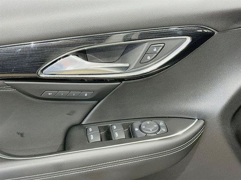 Used 2023 Buick Envision Essence AWD/4WD image 21