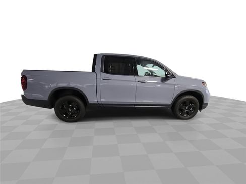 Used 2025 Honda Ridgeline Black Edition image 9
