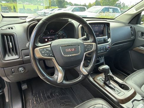 Used 2020 GMC Canyon Denali RWD image 24