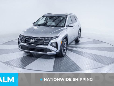 Used 2026 Hyundai Tucson SEL FWD image 2