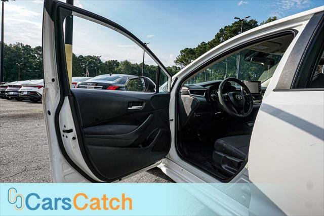 Used 2020 Toyota Corolla LE FWD image 18