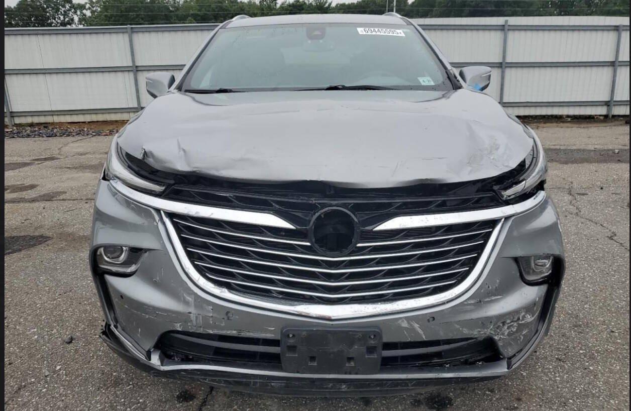 Used 2023 Buick Enclave Essence AWD/4WD image 50