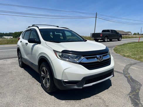 Used 2017 Honda CR-V LX image 3