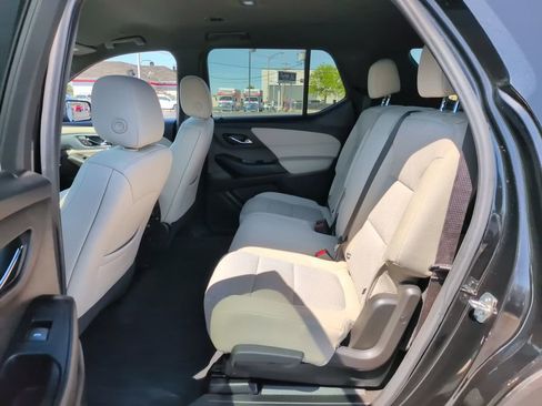 Used 2023 Chevrolet Traverse LS w/ Safety Package AWD/4WD image 13