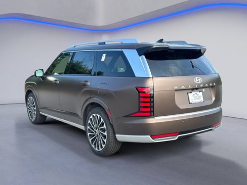 New 2026 Hyundai Palisade Calligraphy FWD image 3