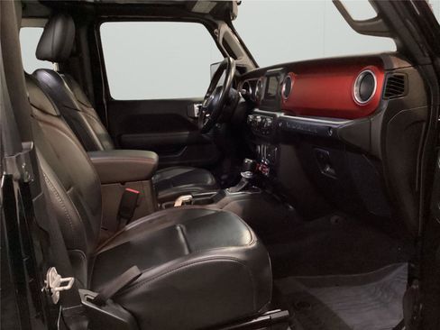 Used 2021 Jeep Wrangler Rubicon AWD/4WD image 14