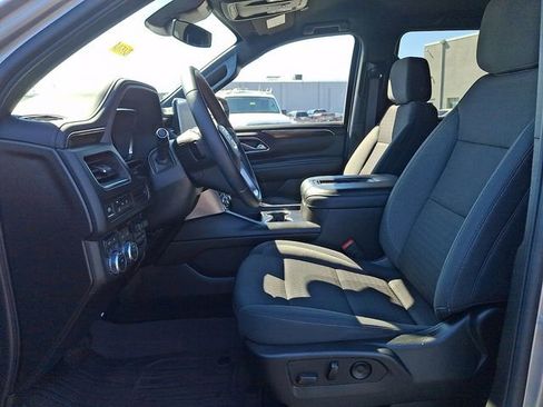 Used 2024 GMC Yukon XL SLE w/ Max Trailering Package AWD/4WD image 17