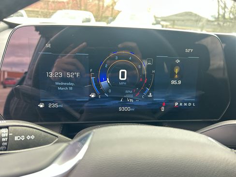 Used 2025 Chevrolet Equinox LT image 24