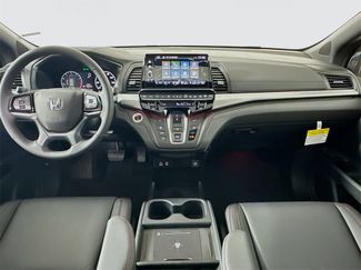 Used 2026 Honda Odyssey Sport-L video 3