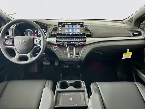 Used 2026 Honda Odyssey Sport-L image 3