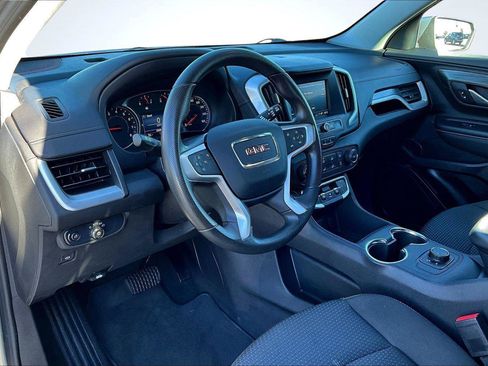 Used 2024 GMC Terrain SLE image 14