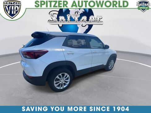 Used 2024 Chevrolet TrailBlazer LS w/ LS Convenience Package FWD image 9