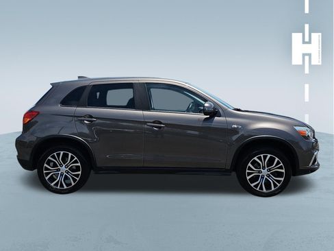 Used 2019 Mitsubishi Outlander Sport AWD image 3