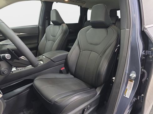 Certified 2026 INFINITI QX60 Luxe w/ Cargo Package image 12