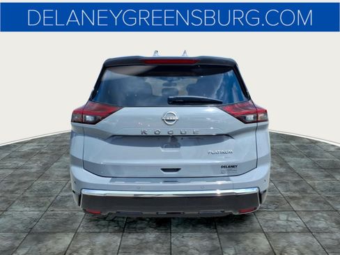 Used 2025 Nissan Rogue Platinum w/ Tech Package AWD/4WD image 4