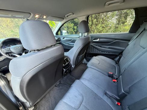Used 2020 Hyundai Santa Fe SEL image 45