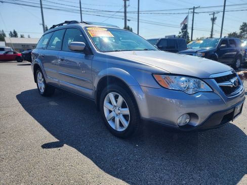 Used 2008 Subaru Outback 2.5i Limited AWD/4WD image 4