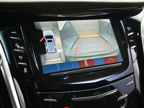 Used 2019 Cadillac Escalade 2WD image 10