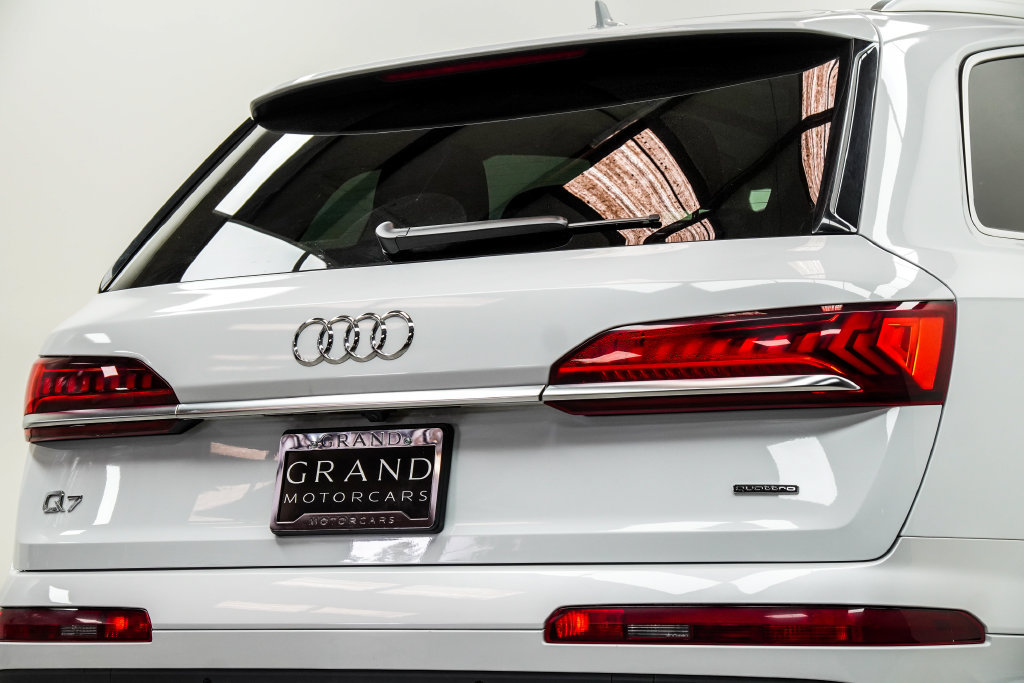Used 2024 Audi Q7 2.0T Premium Plus AWD/4WD image 14
