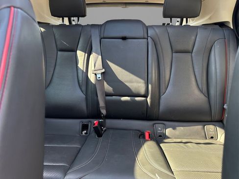 Used 2022 Buick Envision Essence w/ Technology Package II image 20