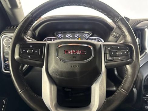 Used 2022 GMC Sierra 3500 SLE w/ Gooseneck/5TH Wheel Package AWD/4WD image 17