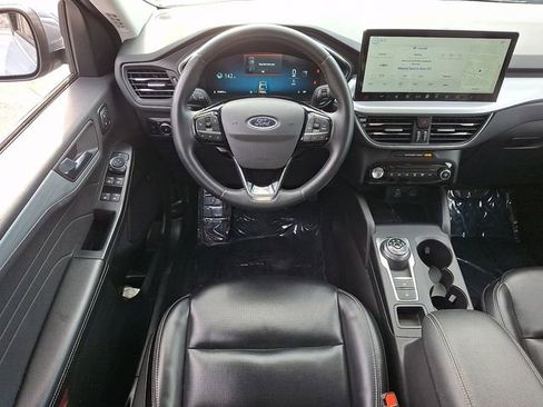 Used 2024 Ford Escape Platinum AWD/4WD image 11