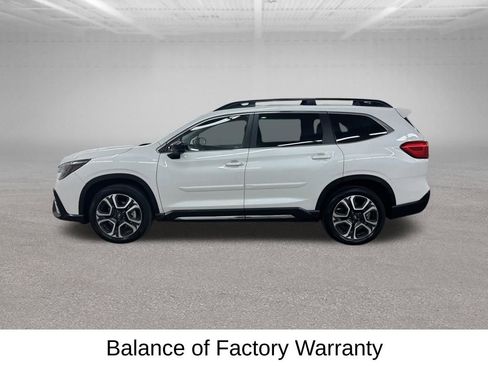 Used 2025 Subaru Ascent Limited AWD/4WD image 8