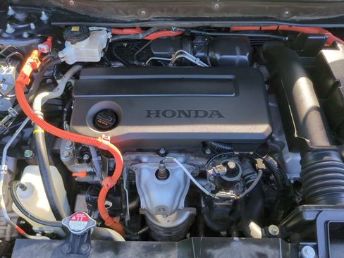 Used 2024 Honda CR-V Sport Touring image 21