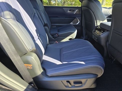 New 2026 INFINITI QX80 Sport image 22