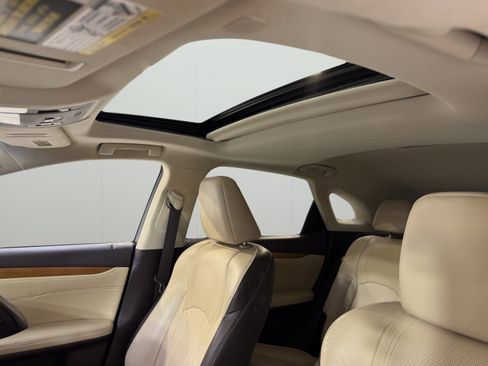 Used 2018 Lexus RX 350 FWD w/ Premium Package image 9