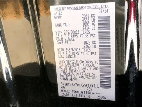 Used 2024 Nissan Rogue SV image 33