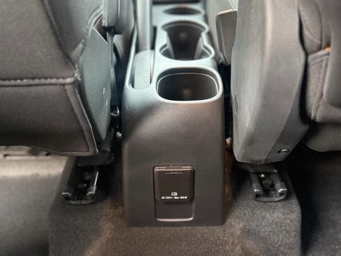Used 2015 Chevrolet Trax LT w/ LT Sun and Sound Package image 18