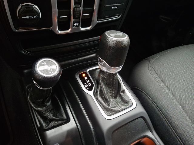Used 2020 Jeep Wrangler Unlimited Sport AWD/4WD image 14