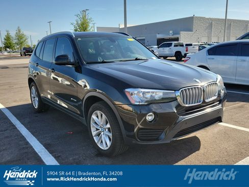 Used 2017 BMW X3 sDrive28i image 1