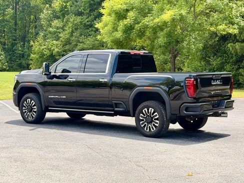 Used 2026 GMC Sierra 2500 Denali Ultimate AWD/4WD image 4