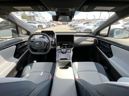 Used 2025 Subaru Solterra Touring image 17