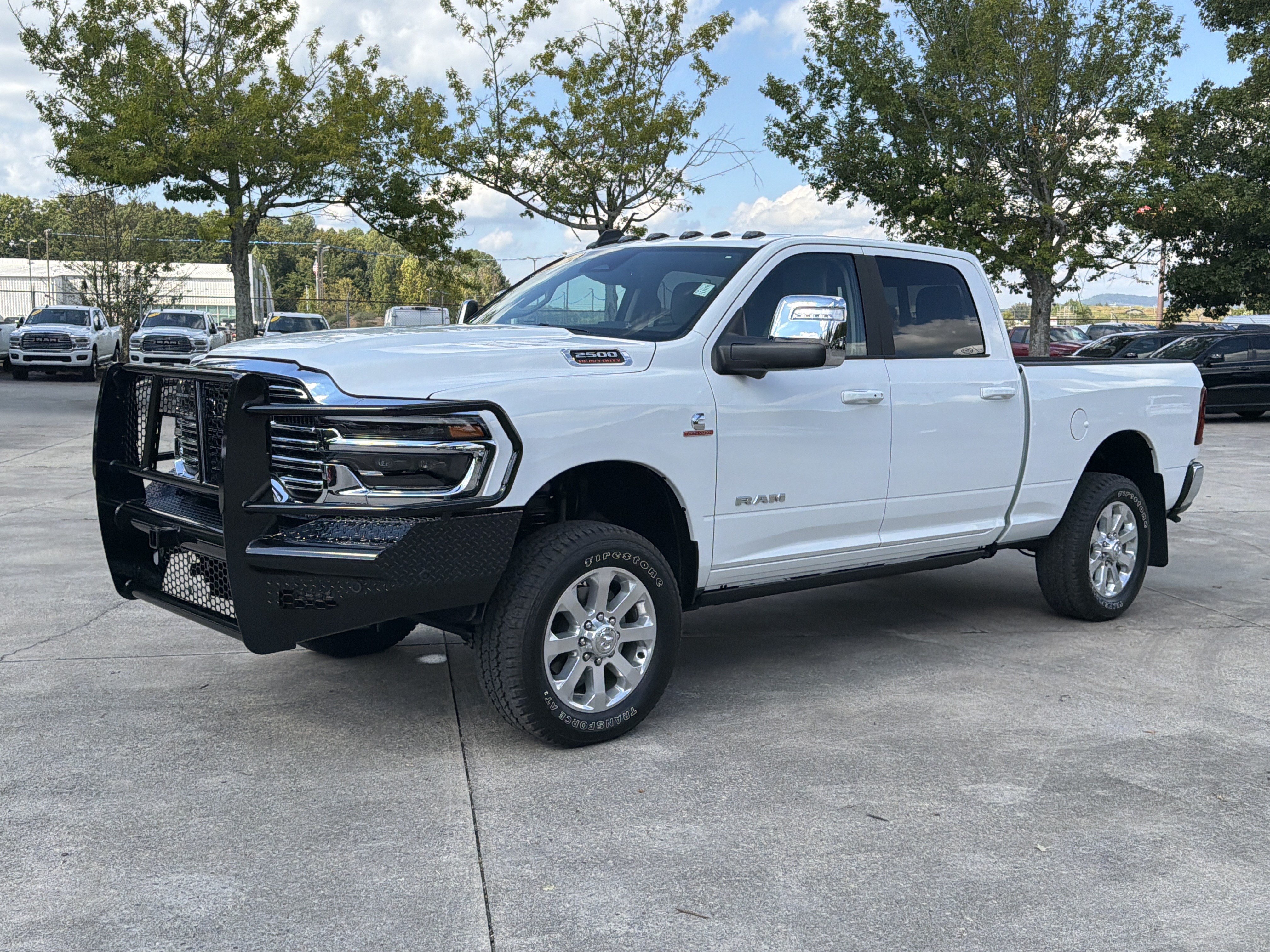 Used 2026 RAM 2500 Laramie AWD/4WD image 3
