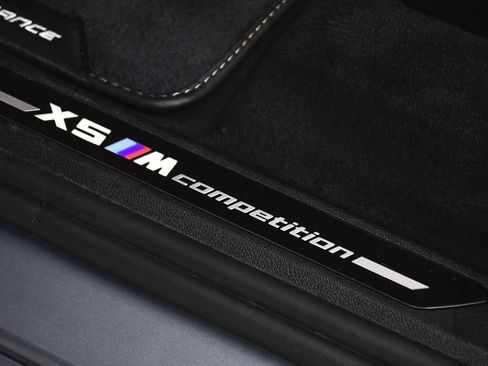 Used 2025 BMW X5 M Competition w/ Executive Package AWD/4WD image 12