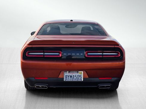 Used 2021 Dodge Challenger SXT image 6