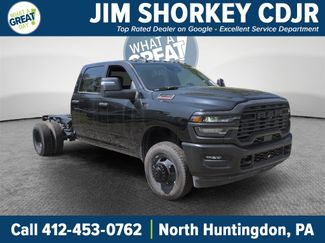 New 2025 RAM 3500 Tradesman video 1