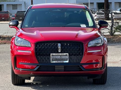 New 2025 Lincoln Corsair AWD w/ Equipment Group 101A image 3