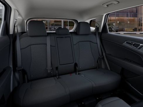 New 2026 Kia Sportage LX FWD image 17