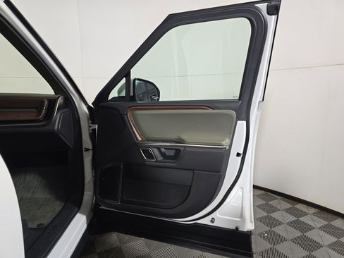 Used 2023 Rivian R1T Adventure image 18