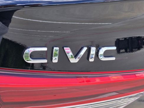 Certified 2023 Honda Civic Sport image 11
