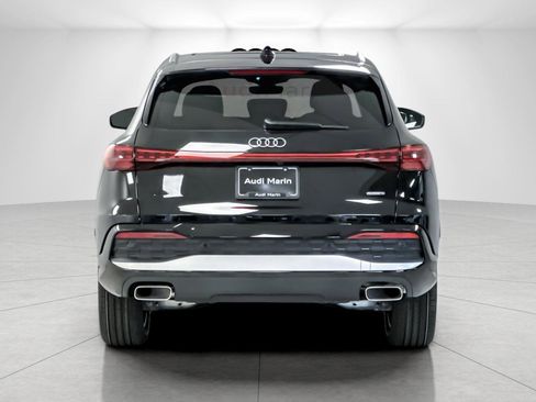 New 2025 Audi Q5 Premium image 4