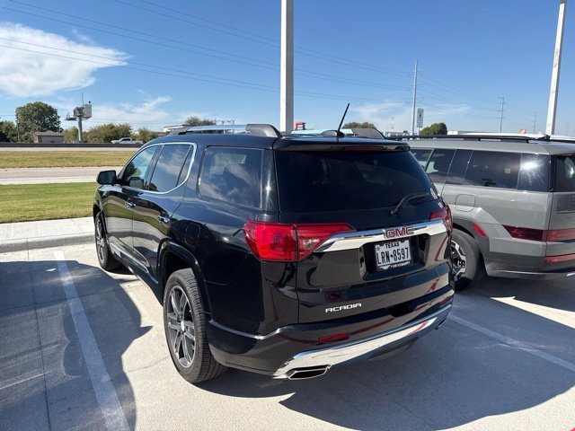 Used 2017 GMC Acadia Denali w/ Technology Package FWD image 6