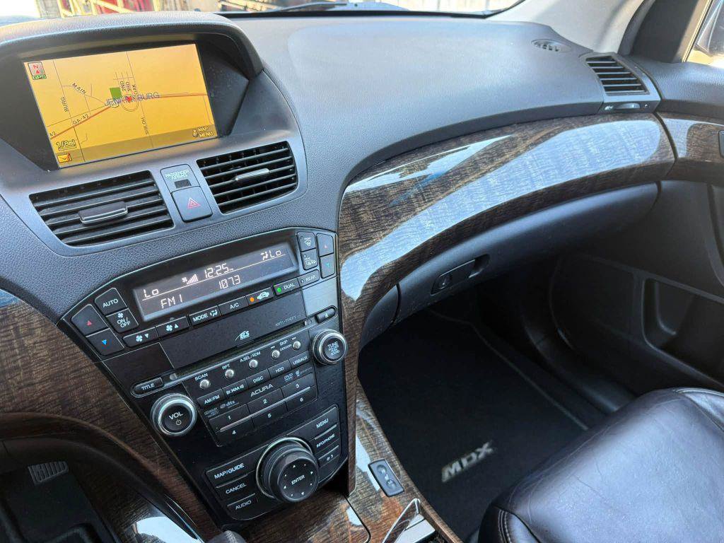 Used 2012 Acura MDX w/ Technology Package AWD/4WD image 25