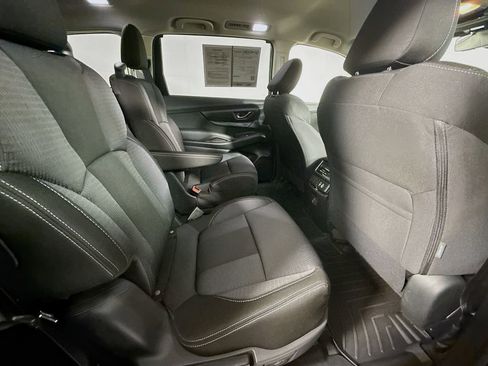 Used 2024 Subaru Ascent Premium w/ Convenience Package AWD/4WD image 27