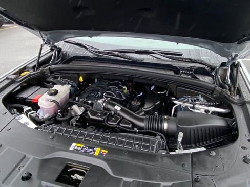 Used 2024 Jeep Grand Cherokee L Altitude image 19