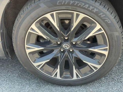 Certified 2024 MAZDA CX-90 Plug-In Hybrid w/ Premium Plus AWD/4WD image 32